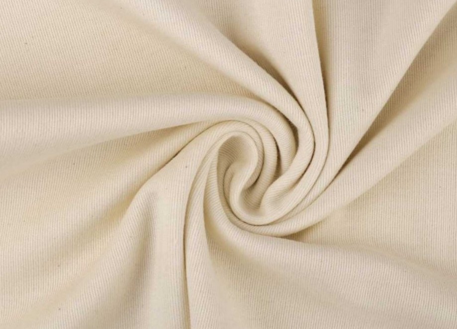 Vải pha 70% Polyester, 28% Rayon, 2% Spandex có dễ nhăn, bai, xù không ...